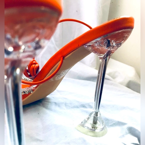 Orange strappy sandals with rhinestones size 10 - Picture 5 of 6